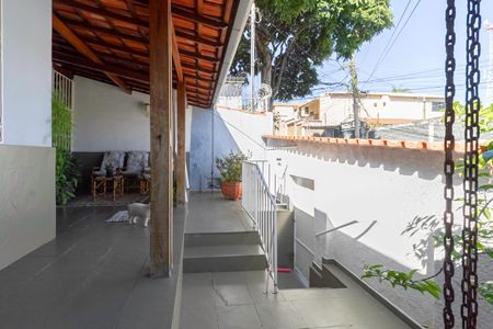 Casa à venda com 126m², 3 quartos e 3 vagasEntrada