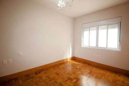 Apartamento à venda com 144m², 2 quartos e 2 vagas Apartamento à venda com 144m², 2 quartos e 2 vagasQuarto 2
