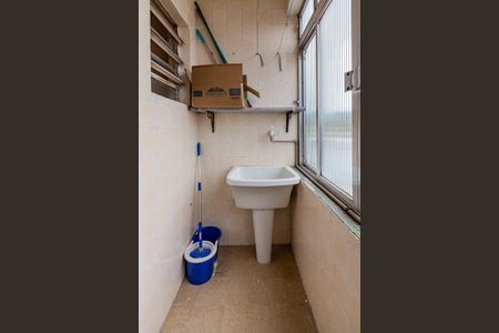 Apartamento à venda com 42m², 1 quarto e sem vagaÁrea de Serviço