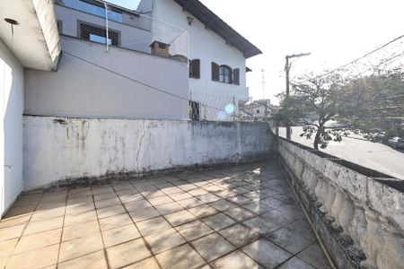 Casa à venda com 176m², 3 quartos e 3 vagasVaranda suite