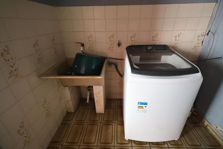 Casa à venda com 176m², 3 quartos e 3 vagasÁrea de Serviço