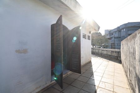 Casa à venda com 176m², 3 quartos e 3 vagasVaranda suite