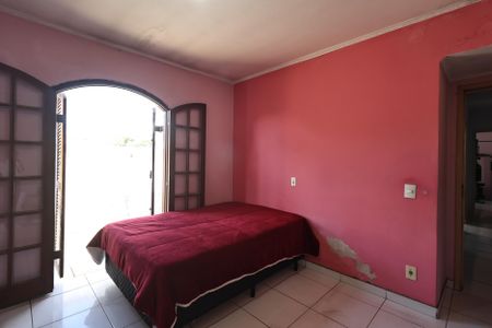 Casa à venda com 176m², 3 quartos e 3 vagasSuite