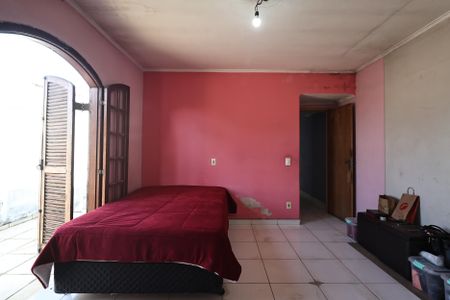 Casa à venda com 176m², 3 quartos e 3 vagasSuite