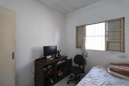 Casa à venda com 176m², 3 quartos e 3 vagasQuarto 2