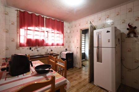 Casa à venda com 176m², 3 quartos e 3 vagasCozinha