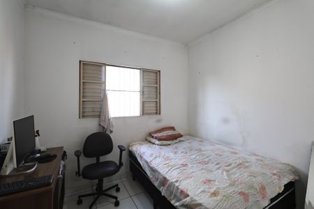 Casa à venda com 176m², 3 quartos e 3 vagasQuarto 2