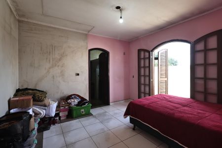 Casa à venda com 176m², 3 quartos e 3 vagasSuite