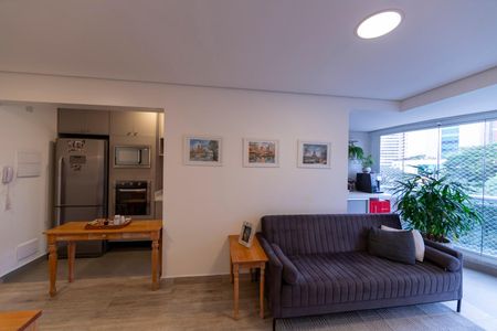 Apartamento à venda com 70m², 2 quartos e 2 vagas Apartamento à venda com 70m², 2 quartos e 2 vagasSala