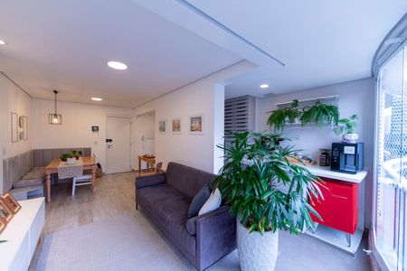 Apartamento à venda com 70m², 2 quartos e 2 vagas Apartamento à venda com 70m², 2 quartos e 2 vagasSala