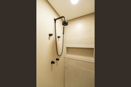 Apartamento à venda com 70m², 2 quartos e 2 vagas Apartamento à venda com 70m², 2 quartos e 2 vagasBanheiro 2