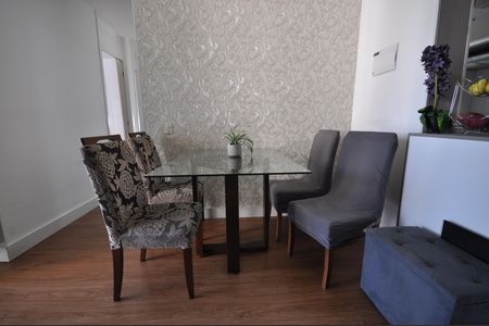 Apartamento à venda com 60m², 3 quartos e 1 vagaSala