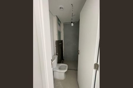 Apartamento à venda com 201m², 4 quartos e 3 vagas Apartamento à venda com 201m², 4 quartos e 3 vagasBanheiro