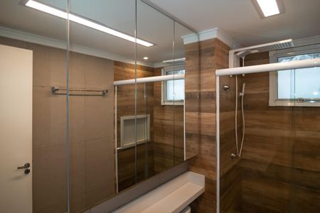 Apartamento para alugar com 36m², 2 quartos e sem vaga Apartamento para alugar com 36m², 2 quartos e sem vagaBanheiro Social