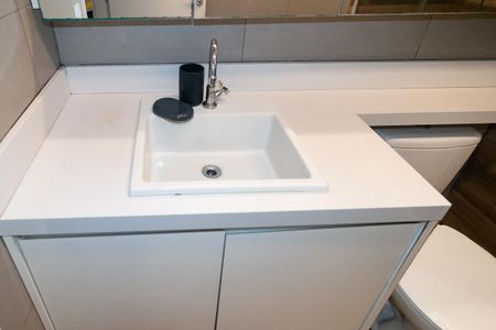 Apartamento para alugar com 36m², 2 quartos e sem vaga Apartamento para alugar com 36m², 2 quartos e sem vagaBanheiro Social