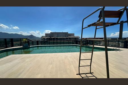 Apartamento à venda com 78m², 2 quartos e 1 vaga Apartamento à venda com 78m², 2 quartos e 1 vagaÁrea comum - Piscina