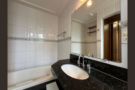 Apartamento à venda com 240m², 4 quartos e 3 vagas