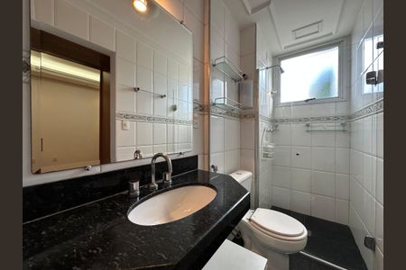 Apartamento à venda com 240m², 4 quartos e 3 vagas