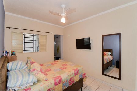 Casa à venda com 200m², 1 quarto e 1 vagaSuíte 