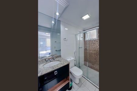 Apartamento à venda com 76m², 3 quartos e 2 vagasBanheiro da Suíte