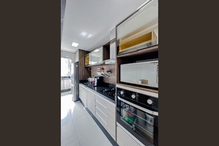 Apartamento à venda com 76m², 3 quartos e 2 vagasCozinha