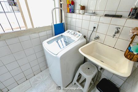Apartamento à venda com 76m², 3 quartos e 1 vaga Apartamento à venda com 76m², 3 quartos e 1 vagaArea de serviço