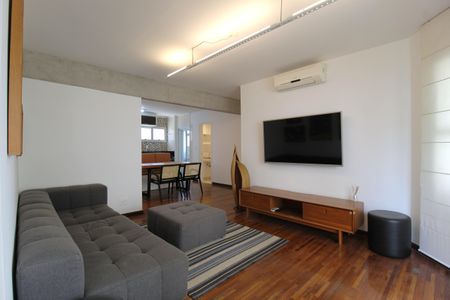 Sala de apartamento para alugar com 2 quartos, 82m² em Vila Nova Conceição, São Paulo