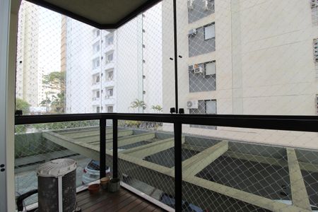 Varanda de apartamento para alugar com 2 quartos, 82m² em Vila Nova Conceição, São Paulo