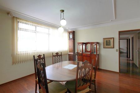 Apartamento para alugar com 205m², 4 quartos e 1 vagaSala de Jantar