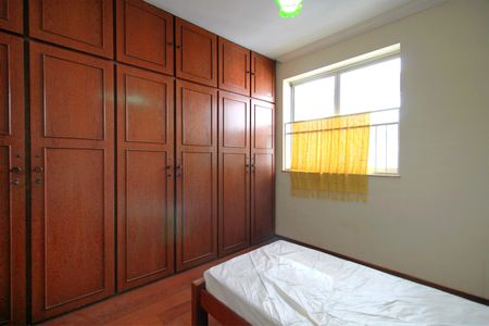 Apartamento para alugar com 205m², 4 quartos e 1 vagaQuarto 2