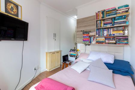 Apartamento à venda com 131m², 3 quartos e 2 vagas Apartamento à venda com 131m², 3 quartos e 2 vagasSuíte 2