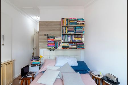 Apartamento à venda com 131m², 3 quartos e 2 vagas Apartamento à venda com 131m², 3 quartos e 2 vagasSuíte 2