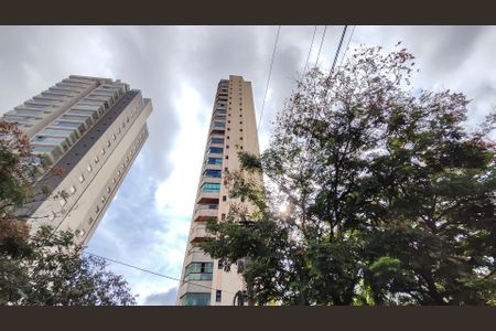 Apartamento à venda com 131m², 3 quartos e 2 vagas Apartamento à venda com 131m², 3 quartos e 2 vagasFachada do Prédio