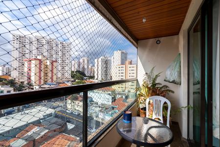 Apartamento à venda com 131m², 3 quartos e 2 vagas Apartamento à venda com 131m², 3 quartos e 2 vagasVaranda da Sala