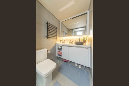 Apartamento à venda com 72m², 2 quartos e 1 vagaBanheiro da Suíte 1
