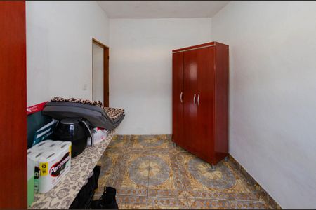 Casa à venda com 188m², 3 quartos e 4 vagasQuarto 2