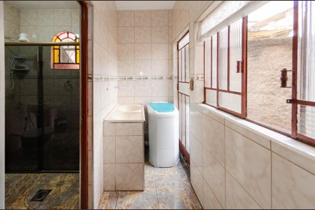 Casa à venda com 188m², 3 quartos e 4 vagasÁrea de serviço