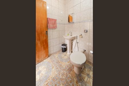 Casa à venda com 188m², 3 quartos e 4 vagasBanheiro