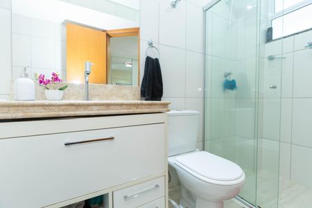 Apartamento à venda com 123m², 4 quartos e 3 vagas Apartamento à venda com 123m², 4 quartos e 3 vagasBANHEIRO1