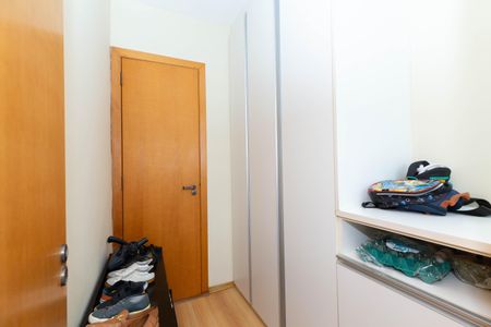 Apartamento à venda com 123m², 4 quartos e 3 vagas Apartamento à venda com 123m², 4 quartos e 3 vagasQUARTO DE SERVIÇO
