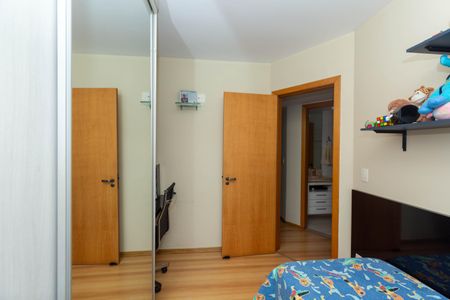 Apartamento à venda com 123m², 4 quartos e 3 vagas Apartamento à venda com 123m², 4 quartos e 3 vagasQUARTO3