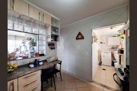 Apartamento à venda com 83m², 3 quartos e 2 vagas Apartamento à venda com 83m², 3 quartos e 2 vagasCozinha