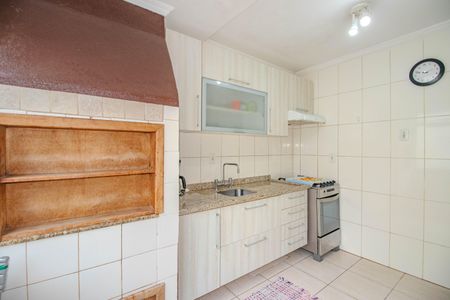 Apartamento para alugar com 84m², 2 quartos e 1 vaga Apartamento para alugar com 84m², 2 quartos e 1 vagaCozinha e Área de Serviço