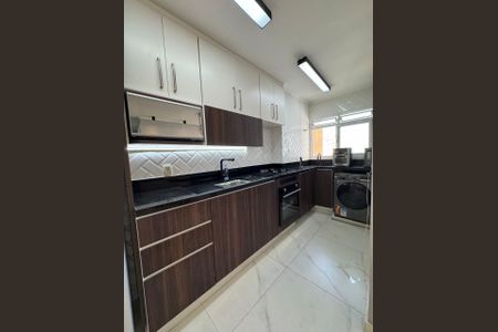 Apartamento à venda com 63m², 2 quartos e 1 vagaFoto 13