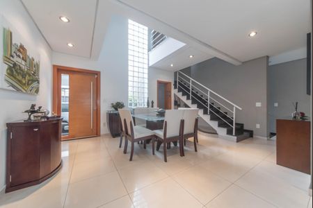 Casa à venda com 350m², 3 quartos e 4 vagasSala de Jantar