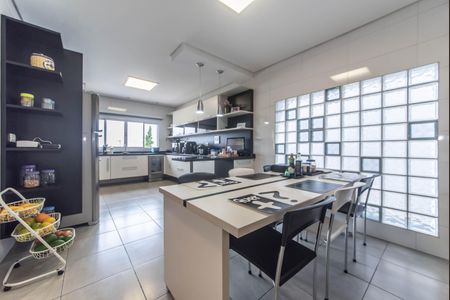 Casa à venda com 350m², 3 quartos e 4 vagasCozinha