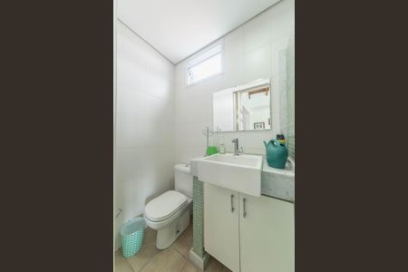 Casa à venda com 350m², 3 quartos e 4 vagasBanheiro do Sótão