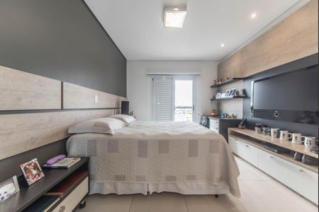 Casa à venda com 350m², 3 quartos e 4 vagasSuíte 1
