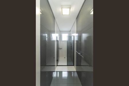 Casa à venda com 350m², 3 quartos e 4 vagasBanheiro da Suíte 1