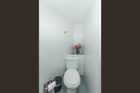 Casa à venda com 350m², 3 quartos e 4 vagasLavabo